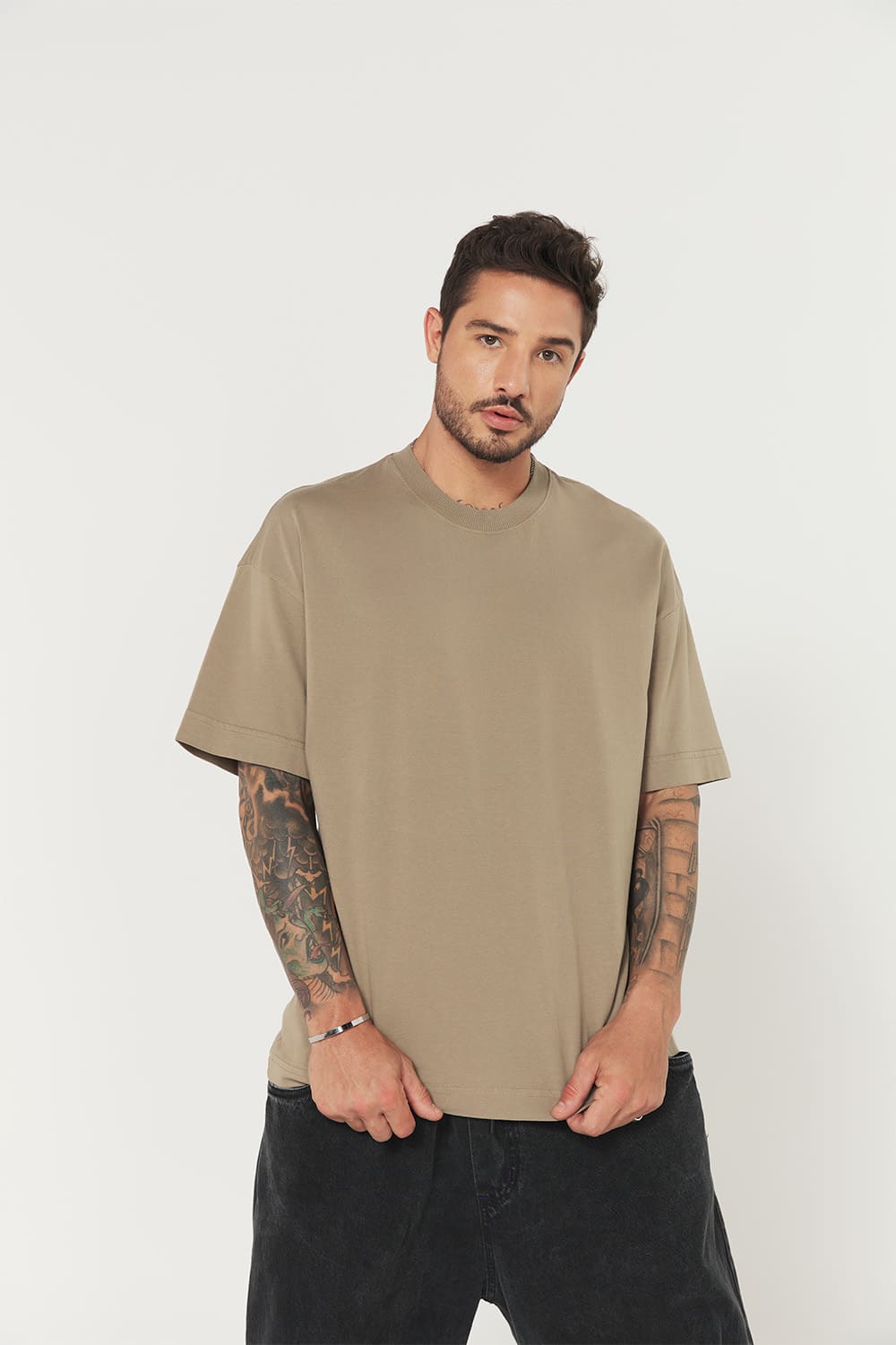 Camiseta Heavy Oversized Streetwear Fio 20.1 – Estilo Impactante