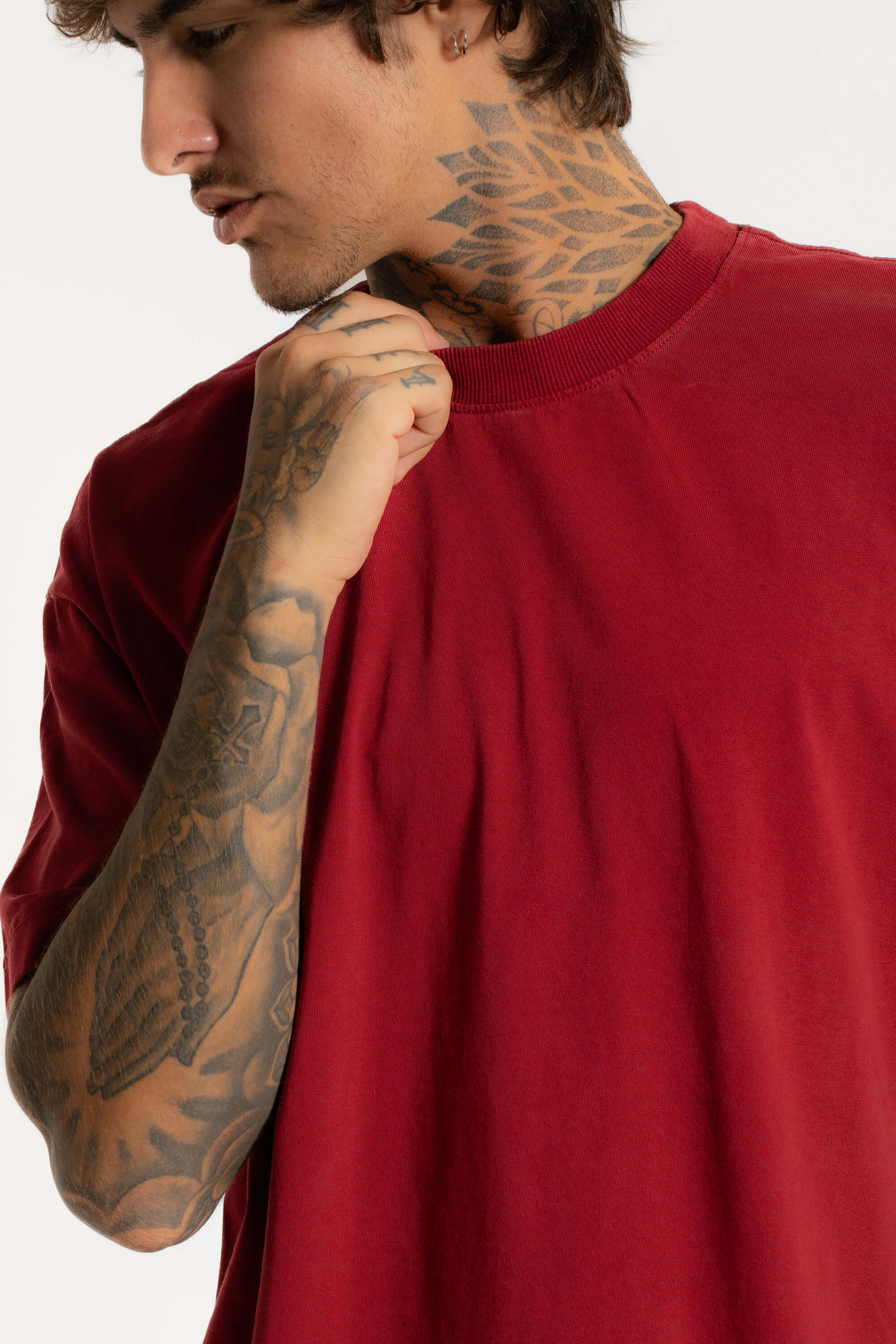 Camiseta Heavy Oversized Streetwear Fio 20.1 Vermelho Crepúsculo