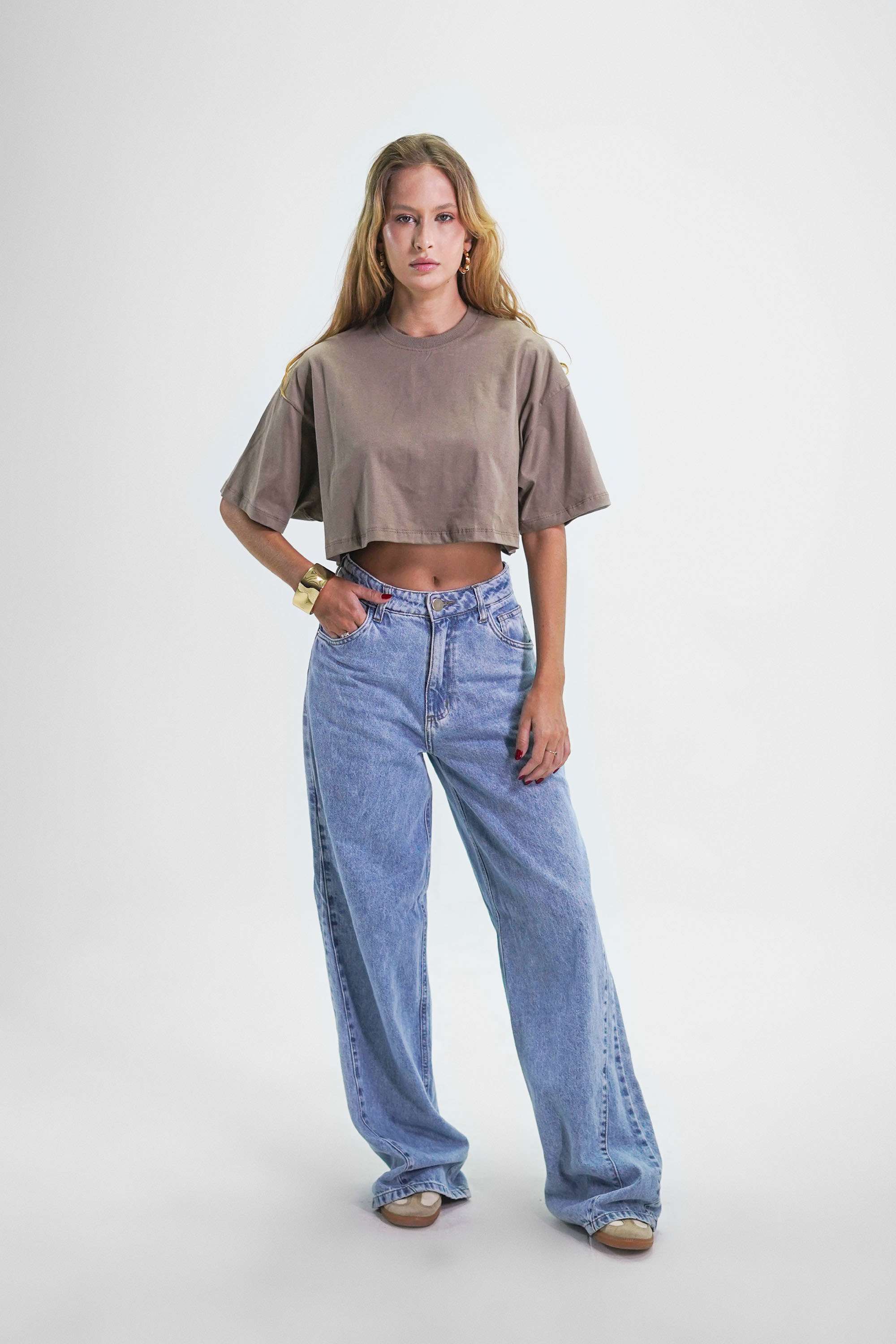 Cropped Lady Back